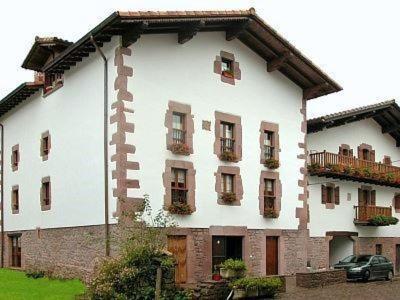 Apartamentos Rurales Kastonea Errazu Szoba fotó